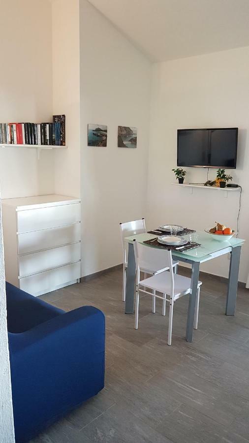 Villa Annuz Santa Margherita di Pula Eksteriør billede